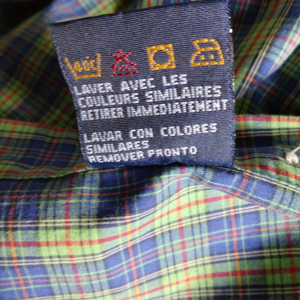 Tommy Hilfiger blue, green, red plaid short sleeve shirt with crest size large - Picture 10 of 10